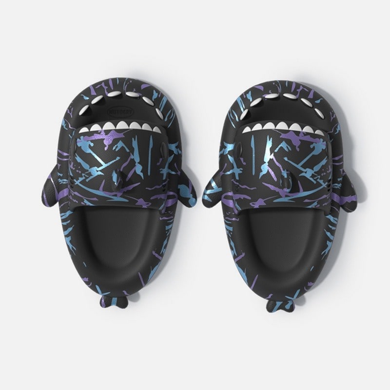 https://cdn.shopify.com/s/files/1/0640/2657/5074/products/punk-black_summer-lovely-shark-slippers-tiger-panda_variants-7-min.jpg?v=1668634391